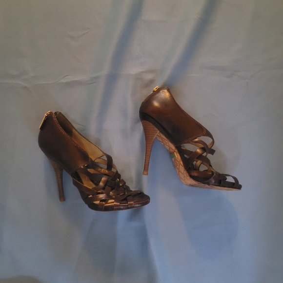 Lamb cut out brown heels size 7.5 - Picture 2 of 7